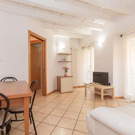 Appartamento Bilocale 1 Piazza Vittoria - Affitti Brevi Italia Brescia Buitenkant foto