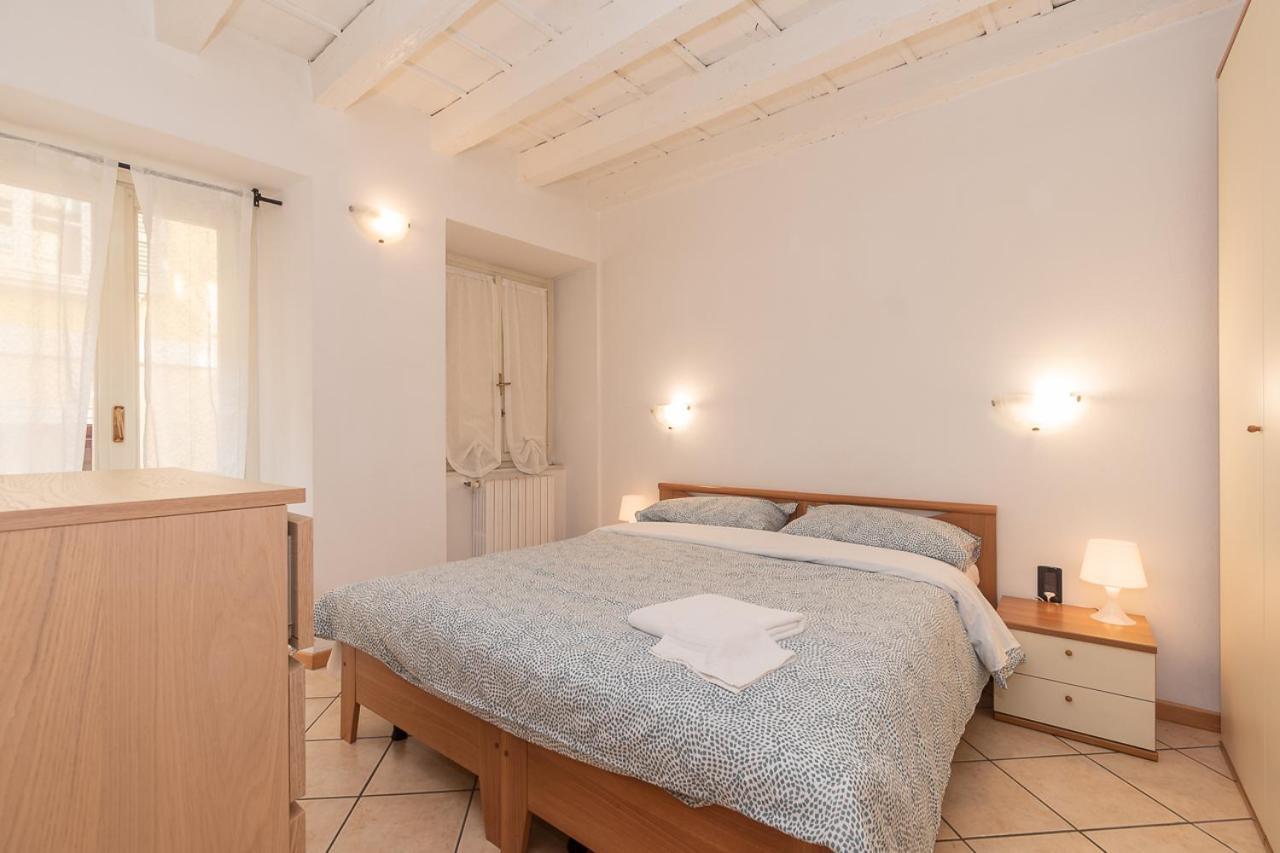 Appartamento Bilocale 1 Piazza Vittoria - Affitti Brevi Italia Brescia Buitenkant foto